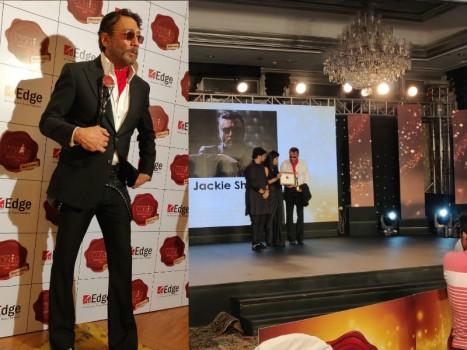 Veteran actor Jackie Shroff has always impressed everyone with his vogue and the actor has last night received an award for the same. There's no denying the fact that Jackie Shroff is effortlessly cool with his style and has set a benchmark with it and the actor won the style icon award last night for it. Jackie looked dapper in a white shirt, black suit and his signature scarf. A pair of formal shiny shoe with black glairs completed his stylish look. Jackie is known to be one of the warmest and welcoming Entertainment personalities, he is looked upon by his peers and gen next. An actor who actively has contributed to diverse audience segments and cinema.
