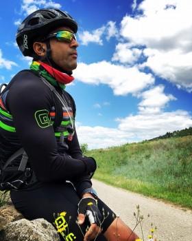 Taking a cue from his movie, 'Zindagi Na Milegi Dobara', filmmaker Farhan Akhtar is globetrotting with his friends. The 'Rock On' star has been traveling parts of Europe with his 'Sunshine Squad'. The singer-actor is giving everyone travel goals with his breathtaking photos on the photo sharing application, Instagram. Farhan took a solo bike tour while holidaying in Iceland. In the photo, he donned a blue jacket with a white helmet. On the work front, Farhan is all geared up for his upcoming production 'Gold'. Based on the story of India's first gold medal post-independence at the Olympics, the movie stars Akshay Kumar and Mouni Roy.