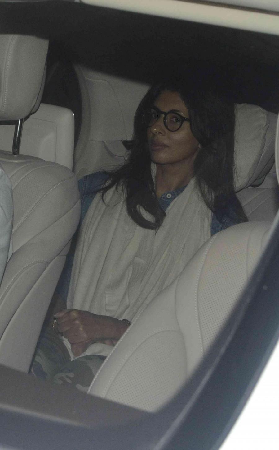 'OK Kanmani' Screening: Shweta Bachchan OK kanmani,OK Kanmani screening,amitabh bachchan,mani ratnam,Dulqer Salmaan,nithya menen,photos