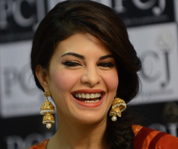 5. Jacqueline Fernandez: She is now one of the leading actresses of Bollywood. This Sri Lankan beauty is definitely a sweetheart of Instagram, with 19.4 million followers. Instagram handle: @jacquelinef143 Deepika Padukone and Priyanka Chopra,Deepika Padukone,Priyanka Chopra,deepika padukone instagram,priyanka chopra instagram,Alia Bhatt,Shraddha Kapoor,Jacqueline Fernandez,Akshay Kumar,Anushka Sharma,Salman Khan
