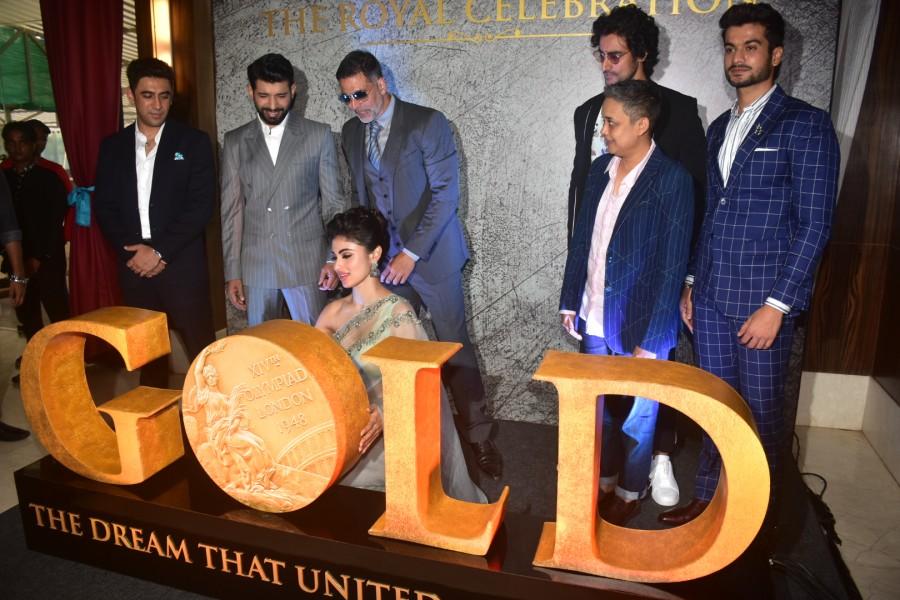 The cast and crew revealed details from the film giving insights into the sports drama. Divulging interesting facts about Hockey, the cast filled the audience with pride recalling the rich history of our nation. Akshay Kumar,Mouni Roy,Kunal Kapoor,Akshay Kumar and Mouni Roy,Gold music launch,Gold music launch pics,Gold music launch images,Gold music launch stills,Gold music launch pictures,Gold music launch photos
