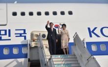 South Korean President Moon Jae-in on Sunday evening arrived in India on a four-day state visit. Soon after his arrival, he visited the Akshardham Temple. Over the next two days, Moon would be meeting President Ram Nath Kovind, Vice President M. Venkaiah Naidu, Prime Minister Narendra Modi and External Affairs Minister Sushma Swaraj. On Monday, he is scheduled to meet Sushma Swaraj and visit Samsung Electronics facility in Noida. On Tuesday, he would be accorded ceremonial reception at the Rashtrapati Bhavan followed by a meeting with Naidu. The same day, he would meet Modi.