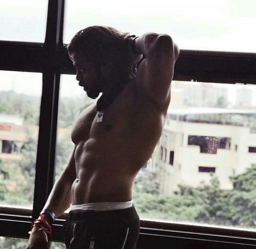After ban he turned his attention to the other field. Sreenath has released photos and videos on Instagram. He appeared in the film Team 5 (Team 5). Perhaps Sreesanth is preparing for his next movie? Sreesanth,Sreesanth transformation,Sreesanth transformation pics,Sreesanth transformation images,Sreesanth transformation stills,Sreesanth six pack,Sreesanth six pack pics,Sreesanth six pack images,Sreesanth six pack stills