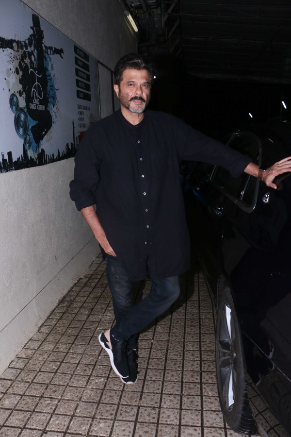 Anil Kapoor gets clicked on his arrival at Dhadak special screening in Mumbai. Dhadak special screening,Dhadak special screening pics,Dhadak special screening images,Dhadak special screening stills,Sonam K Ahuja,Varun Dhawan,Ishaan Khattar,Janhvi Kapoor,Dhadak review,Dhadak movie review