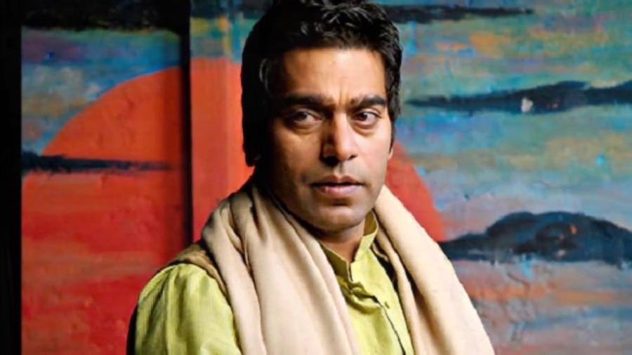 Ashutosh Rana – For the longest time, Ashutosh Rana has held the record for being the most frightful villains in Bollywood. This time around, the Sangharsh actor is returning to the big screen, playing a politician in Dharma Productions’ Sairat remake, Dhadak, starring Ishaan Khatter and Janhvi Kapoor and by the looks of it, he seems pure evil. Akshay Kumar,Mouni Roy,Mandira Bedi,Pankaj Tripathi,Sonu Sood,Bollywood films