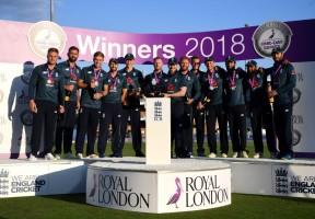 England outclass India,England beats India,England trash India,Virat Kohli,MS Dhoni,Dinesh Karthik,Shikhar Dhawan,Joe Root,Eoin Morgan
