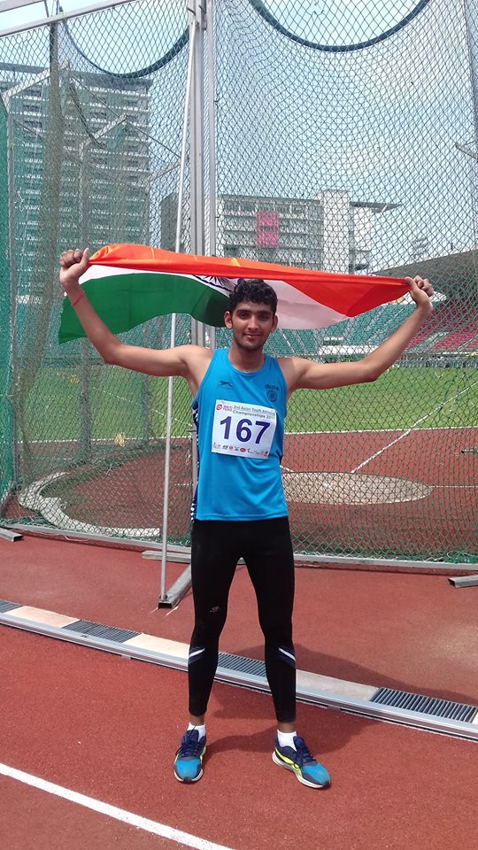 The gold at Sottevile Athletics meet will surely give a boost to Chopra for the challenge in 2018 Asian Games as he is the top medal prospect from Indian athletics team. Meanwhile, Adrian Mardare of Moldova won silver with a throw of 81.48 meters and Edis Matusevicius of Lithuania settled for bronze after an effort of 79.31meters in the tournament. On a related note, Asian Games are slated to be held from August 18 to September 2 in Jakarta and Palembang, Indonesia. Javelin thrower Neeraj Chopra,Neeraj Chopra,Neeraj Chopra wins Gold,Neeraj Chopra Sottevile Athletics meet,Sottevile Athletics meet