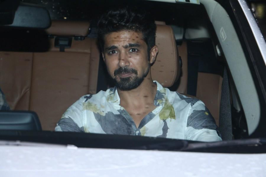 Saqib Saleem gestures for the cameras on his arrival at Dhadak special screening in Mumbai. Rekha,Madhuri Dixit,Shahid Kapoor,Sonakshi Sinha,Ishaan Khatter and Janhvi Kapoor,Ishaan Khatter,Janhvi Kapoor,Dhadak screening,Dhadak,Dhadak special screening,Dhadak special screening pics,Dhadak special screening images,Dhadak special screening stills