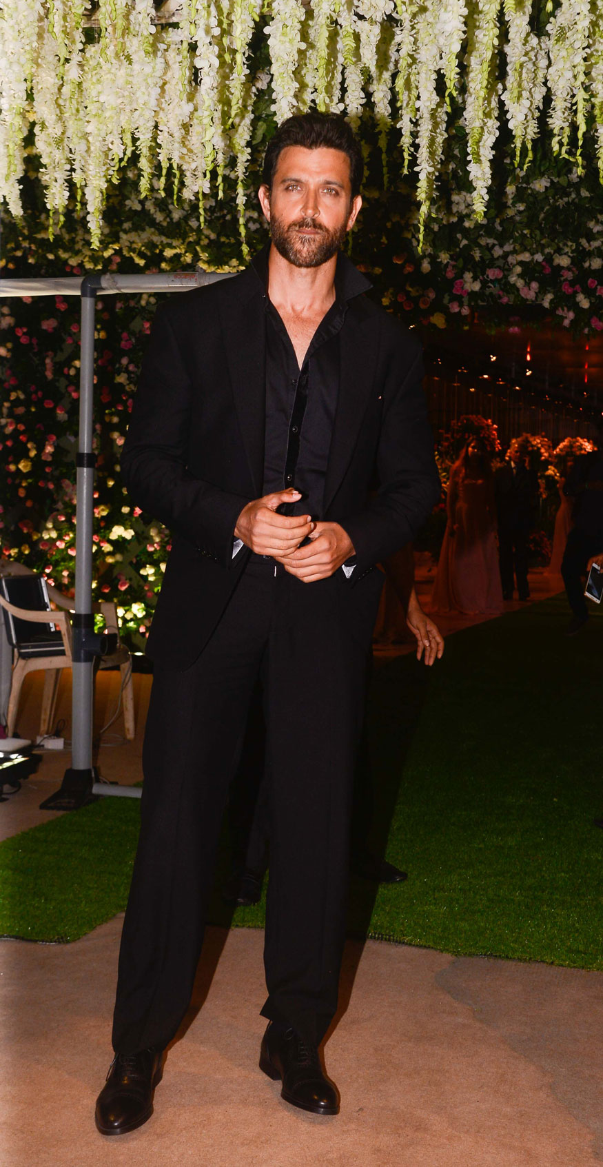 MS Dhoni,Shah Rukh Khan,Hrithik Roshan,Katrina Kaif,Daisy Shah,Divya Khosla Kumar,Manish Malhotra,Sachin Tendulkar,Poorna Patel & Namit Soni,Poorna Patel & Namit Soni Reception,Poorna Patel & Namit Soni Reception pics,Poorna Patel & Namit