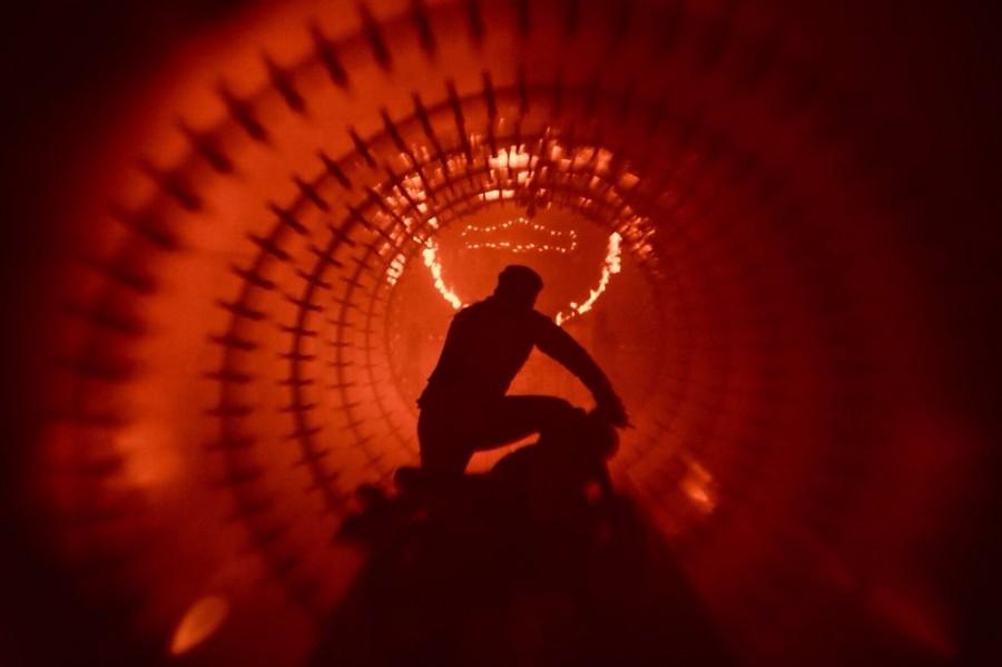 Ali Abbas Zafar gives a sneak peek of Salman Khan from Bharat Ali Abbas Zafar,Salman Khan,Salman Khan in Bharat,Bharat,Bharat first look,Salman Khan Bharat,Bharat poster,Bharat movie poster,Bollywood movie Bharat