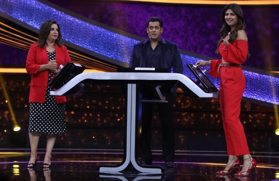 Farah Khan Kunder and Shilpa Shetty Kundra with Salman Khan Anil Kapoor,Farah Khan Kunder,Shilpa Shetty Kundra,Pihu,Shilpa Shetty,Dus Ka Dum - Dumdaar Weekend,Dus Ka Dum,Dus Ka Dum Weekend,dus ka dum new season