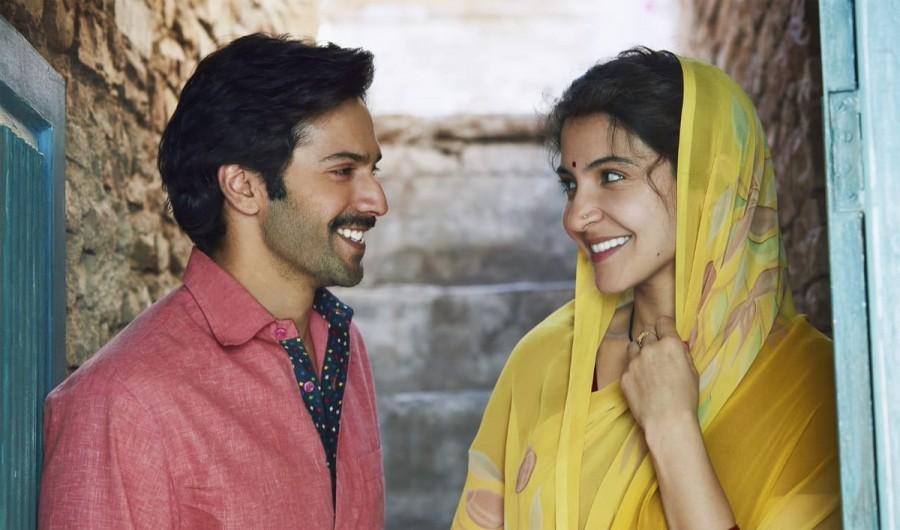 Sui Dhaaga: Varun Dhawan, Anushka Sharma flash beaming smile at each other in this new still Varun Dhawan,actor Varun Dhawan,Sui Dhaaga - Made in India,Sui Dhaaga - Made in India launch,Sui Dhaaga - Made in India pooja,Sui Dhaaga - Made in India shooting starts