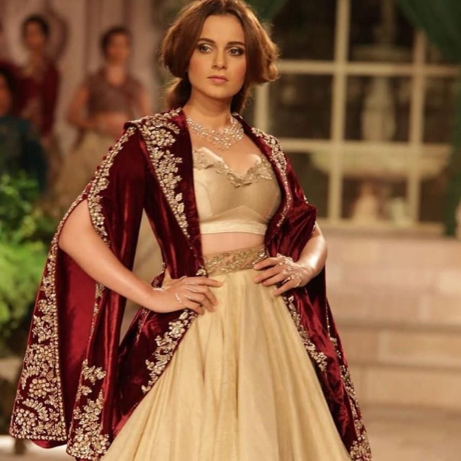 Kangana Ranaut Kangana Ranaut,Aditi Rao Hydari,Kangana Ranaut in bridal couture,Kangana Ranaut at India Couture Week,India Couture Week,Aditi Rao Hydari at India Couture Week,ICW 2018