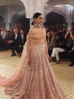 Kangana Ranaut,Aditi Rao Hydari,Kangana Ranaut  in bridal couture,Kangana Ranaut at India Couture Week,India Couture Week,Aditi Rao Hydari at India Couture Week,ICW 2018