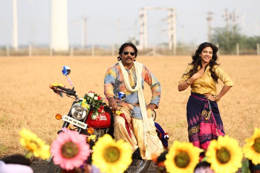 Vijay Sethupathi, Sayyeshaa Vijay Sethupathi,Sayyeshaa,Vijay Sethupathi and Sayyeshaa,Junga movie stills,Junga movie pics,Junga movie images,Junga movie pictures,Junga movie photos