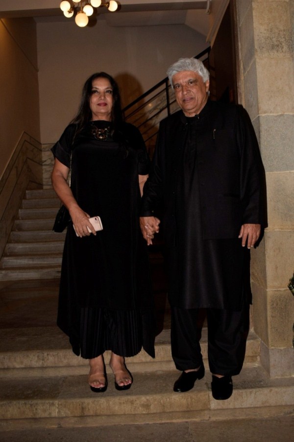 Javed Akhtar and Shabana Azmi Vidya Balan,Saif Ali Khan,Karan Johar,Karwaan pre-release party,Ronnie Screwvala,Karwaan special screening,Karwaan special screening pics,Karwaan special screening images,Karwaan special screening stills,Karwaan special screening pictures,Karwaan special