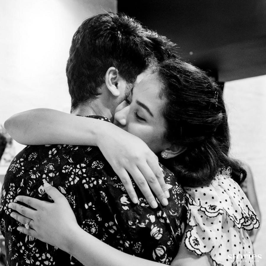 Mira Rajput hugs Shahid Kapoor Mira Rajput,Mira Rajput and Shahid Kapoor,Shahid Kapoor,Mira Rajput hugs Shahid Kapoor,Mira Rajput and Shahid Kapoor pics,Mira Rajput and Shahid Kapoor images,Mira Rajput and Shahid Kapoor stills,Mira Rajput and Shahid Kapoor pictures,Mira Rajput and Shah