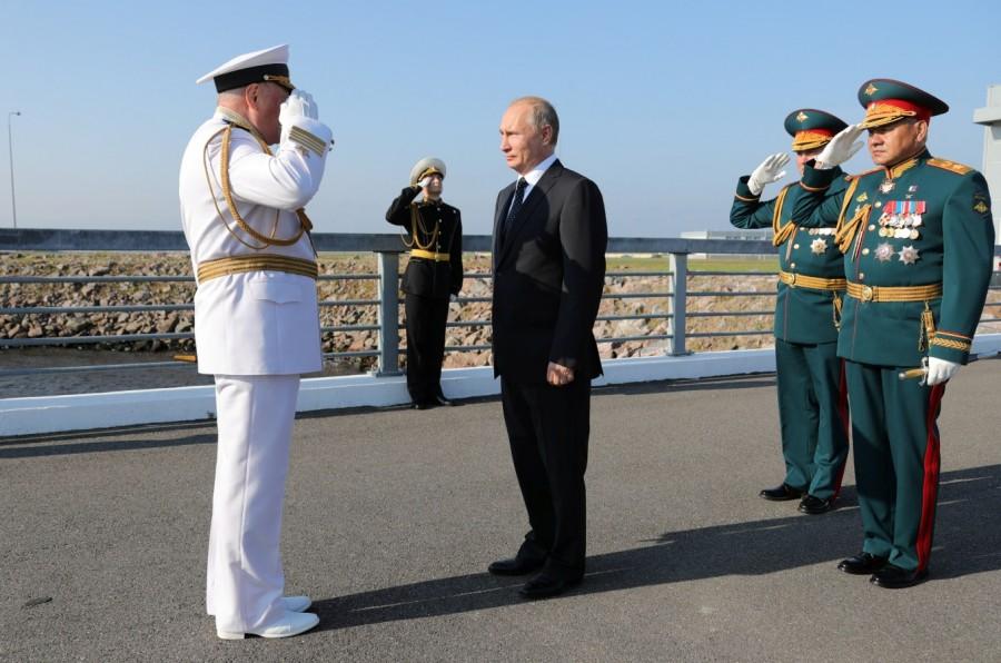 Putin leads Russia’s Navy Day celebrations Vladimir Putin,President Vladimir Putin,Russia Navy day,Russia Navy day celebration,Russia Navy day celebration pics,Russia Navy day celebration images,Russia Navy day celebration stills,Russia Navy day celebration pictures,Russia Navy day celebration pho