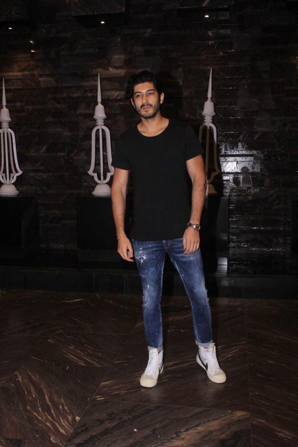 Mohit Marwah Sidharth Malhotra,Vicky Kaushal,Siddhanth Kapoor,Kiara Advani,Kiara Advani birthday bash,Kiara Advani birthday bash pics,Kiara Advani birthday bash images,Kiara Advani birthday bash stills,Kiara Advani birthday bash pictures,Kiara Advani birthday bash pho