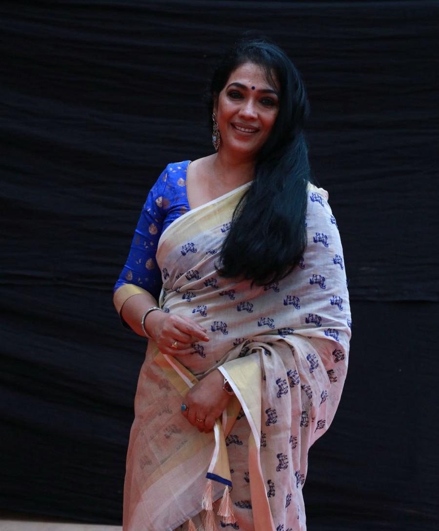 Rekha Dhanush,Simbu,Vijay Sethupathi,Jayam Ravi,Pyaar Prema Kaadhal,Pyaar Prema Kaadhal audio launch,Pyaar Prema Kaadhal audio,Pyaar Prema Kaadhal music,Pyaar Prema Kaadhal music launch,Pyaar Prema Kaadhal audio launch pics,Pyaar Prema Kaadhal audio launch imag