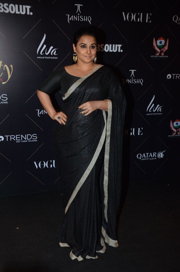 Vidya Balan Shah Rukh Khan,Saif Ali Khan,Yami Gautam,Vidya Balan,Vogue Beauty Awards,Vogue Beauty Awards 2018,Celebs at Vogue Beauty Awards 2018,Celebs at Vogue Beauty Awards,Vogue Beauty Awards pics,Vogue Beauty Awards images,Vogue Beauty Awards stills