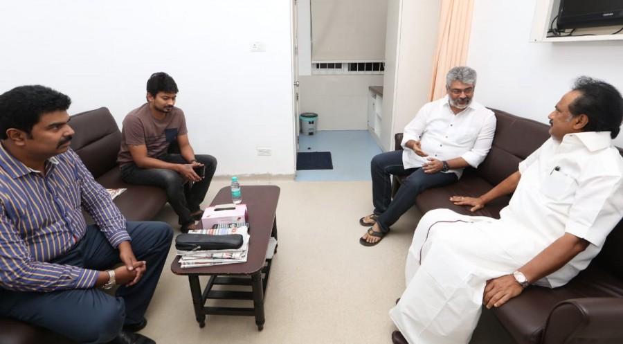 Ajith meets MK Stalin and Udhayanidhi Stalin in Kauvery hospital Vijay,Ilayathalapathy Vijay,Vijay meets Karunanidhi,Vijay visits Karunanidhi,Vijay meets MK Stalin,Vijay at Kauvery hospital,Thala Ajith,Ajith at Kauvery hospital,Ajith meets Karunanidhi
