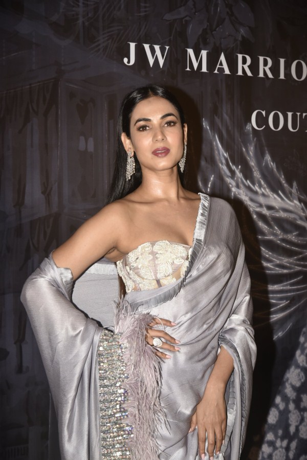 Sonal Chauhan Manish Malhotra's Couture Show,celebs at Manish Malhotra's Couture Show,Manish Malhotra fashion Show,Manish Malhotra fashion Show pics,Manish Malhotra fashion Show images,Ishaan Khatter,Khushi Kapoor,Janhvi Kapoor,Sara Ali Khan