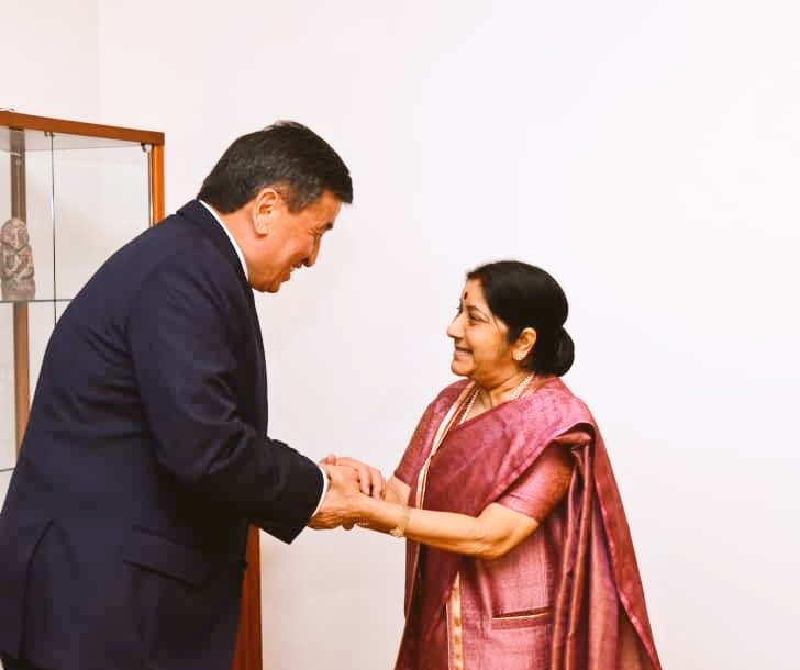 External Affairs Minister Sushma Swaraj meets Kazakhstan PM Bakytzhan Sagintayev Sushma Swaraj,External Affairs Minister Sushma Swaraj,Bakytzhan Sagintayev,PM Bakytzhan Sagintayev,Kazakhstan PM Bakytzhan Sagintayev