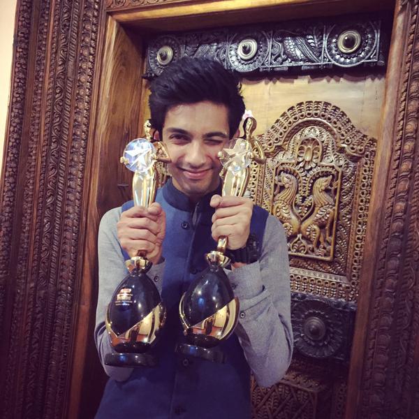Anirudh - Best Music Director 2014 and Favourite song of the year Vijay Awards,Vijay Awards 2015,9th Annual Vijay awards,Vijay Awards winners,Vijay Awards 2015 winnes photos,Vijay Awards winner list,Vijay Awards pics,Vijay Awards images,Vijay Awards stills