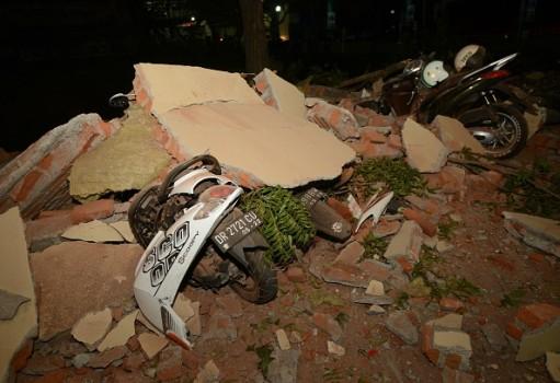 Earthquake hits Indonesian islands of Bali, Lombok