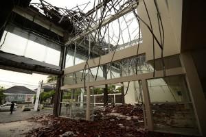 Indonesian,Indonesian earthquake,Indonesian earthquake pics,Indonesian earthquake images,Indonesian earthquake stills,Bali and Lombok