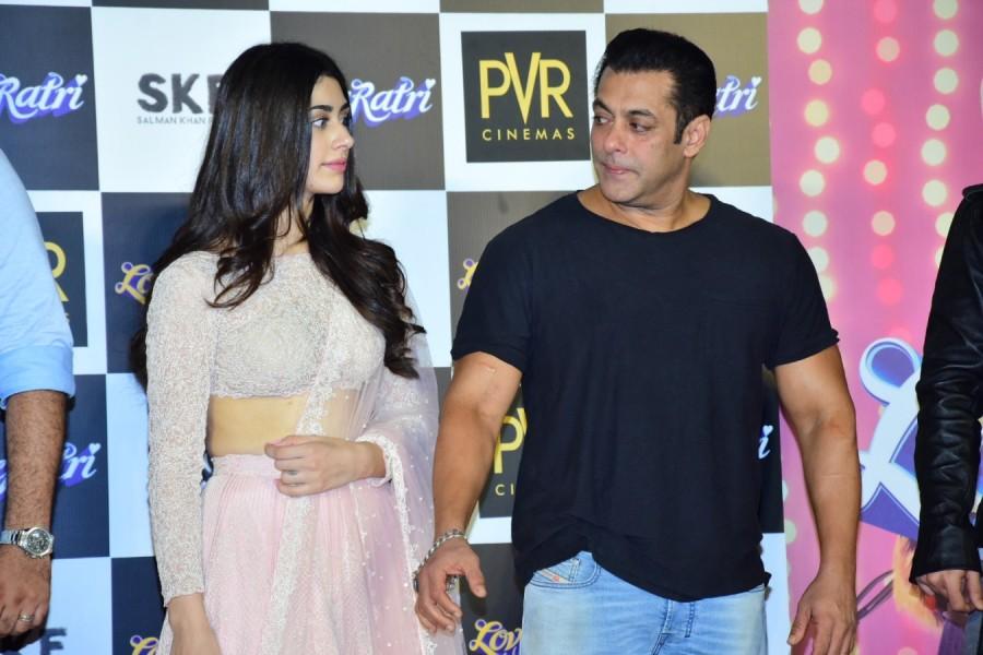 Salman Khan and Aayush Sharma Loveratri trailer launch,Loveratri launch,Salman Khan,Aayush Sharma,Warina Hussain,Loveratri trailer launch pics,Loveratri trailer launch images,Loveratri trailer launch stills,Loveratri trailer launch pictures,Loveratri trailer launch photos