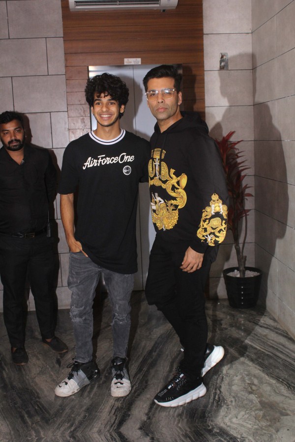 Ishaan with Karan Johar Ishaan Khatter,Janhvi Kapoor,Karan Johar,Khushi Kapoor,Dhadak,Dhadak success party,Dhadak success party pcis,Dhadak success party images,Dhadak success party stills,Dhadak success party pictures,Dhadak success party photos