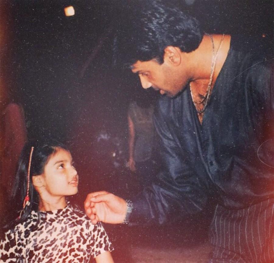 Athiya shares throwback pic with cute message Suniel Shetty,Suniel Shetty birthday,Suniel Shetty birthday celebration,Athiya Shetty,Athiya Shetty wishes Suniel Shetty