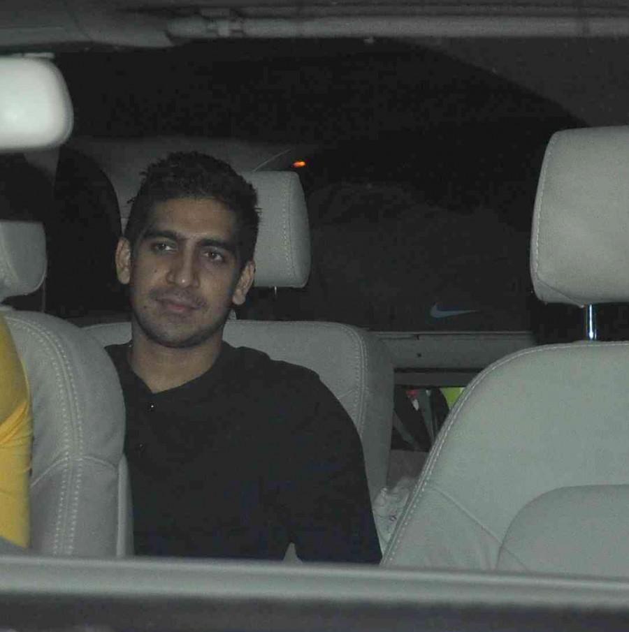Ayan Mukerji Karan Johar,alia bhatt,anushka sharma,Sidharth Malhotra,Dil Dhadakne Do,Ae Dil Hai Mushkil,Bombay Velvet,photos,house party