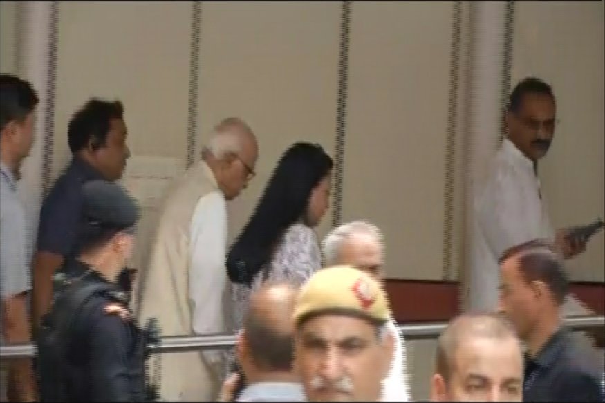 LK Advani Vajpayee,Atal Bihari Vajpayee,Atal Bihari Vajpayee critical,Atal Bihari Vajpayee health,Vajpayee health,LK Advani,Amit Shah,Narendra Modi,Rahul Gandhi