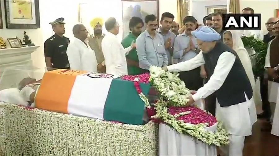 Former Prime Minister Manmohan Singh Modi,Sonia Gandhi,Ram Nath Kovind,Atal Bihari Vajpayee,Atal Bihari Vajpayee dead,Atal Bihari Vajpayee passed away,Atal Bihari Vajpayee death,former Prime Minister