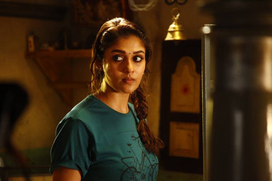 Kolamaavu Kokila movie photos Nayanthara and Yogi Babu,Nayanthara,Yogi Babu,Kolamaavu Kokila,Kolamaavu Kokila movie stills,Kolamaavu Kokila movie pics,Kolamaavu Kokila movie images,Kolamaavu Kokila movie pictures,Kolamaavu Kokila movie photos