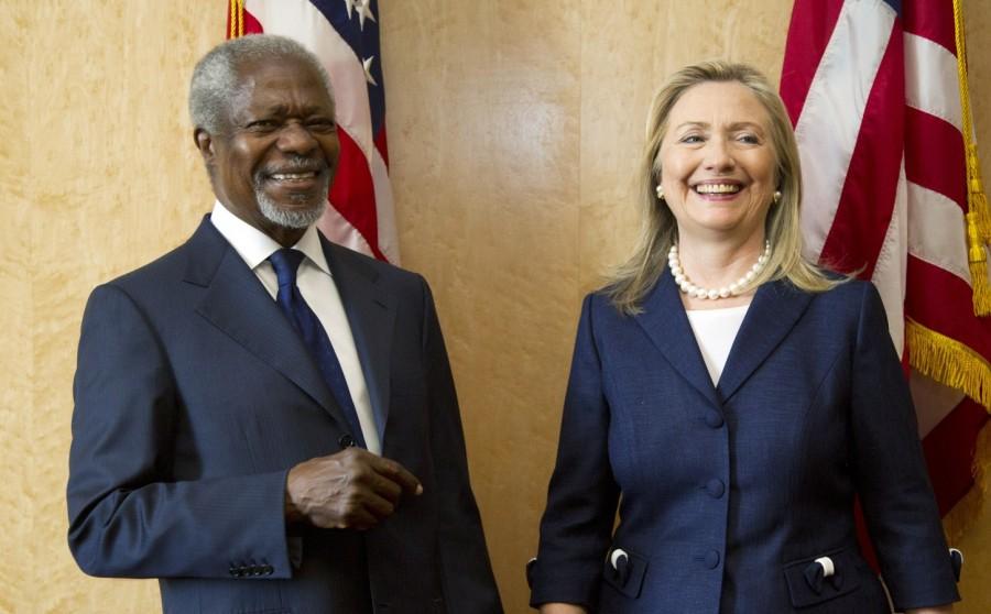 Kofi Annan with Hillary Clinton Kofi Annan,Kofi Annan dead,Kofi Annan passes away at 80,Kofi Annan United Nations,Kofi Annan rare pics,Kofi Annan rare images,Kofi Annan rare stills,Kofi Annan rare pictures,Kofi Annan rare photos