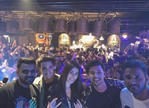 Aayush Sharma, Warina Hussain, Darshan Rawal, DJ Chetas and DJ Lijo go club hopping in Mumbai