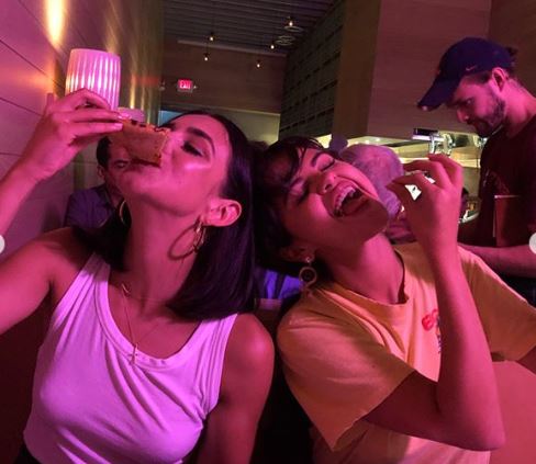 Selena Gomez with her friends Selena Gomez,Selena Gomez tatoo,Selena Gomez crazy night,Selena Gomez friends,Courtney Barry,Courtney Barry birthday,girl gang
