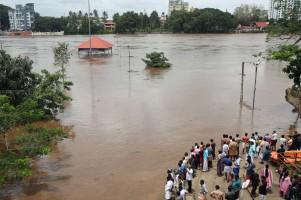 Kerala floods,Kerala floods pics,Kerala floods images,Kerala floods stills,Kerala floods pictures,Kerala floods photos,Kerala worst flood