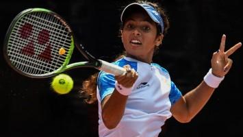 Asian Games 2018,Asian Games,Ankita Raina bags bronze,Ankita Raina wins bronze,Ankita Raina,Shuai Zhang,women's singles tennis