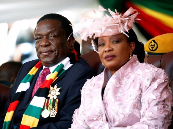 Zimbabwe Emmerson Mnangagwa Sworn In As New President Photosimagesgallery 97403 