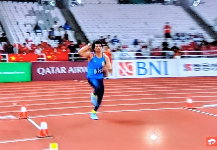 Neeraj Chopra wins a historic gold in Javelin Throw Neeraj Chopra,neeraj chopra javelin throw,Neeraj Chopra gold,Neeraj Chopra Asian Games,Mens Javelin throw