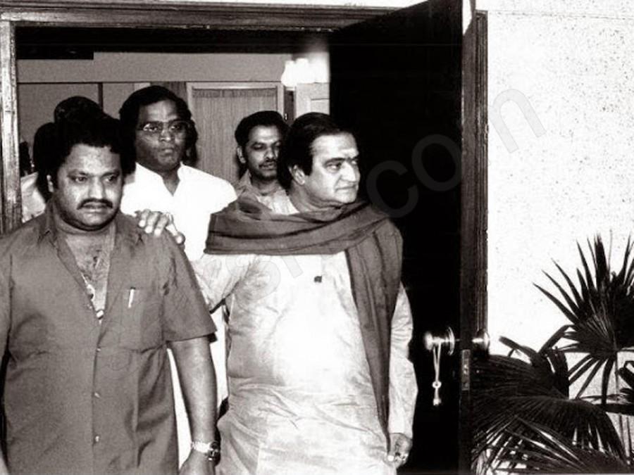 Nandamuri Harikrishna unseen pics Nandamuri Harikrishna,Nandamuri Harikrishna rare pics,Nandamuri Harikrishna rare images,Nandamuri Harikrishna rare photos,Nandamuri Harikrishna rare stills,Nandamuri Harikrishna unseen pics,Nandamuri Harikrishna unseen images,Nandamuri Harikrishna unseen