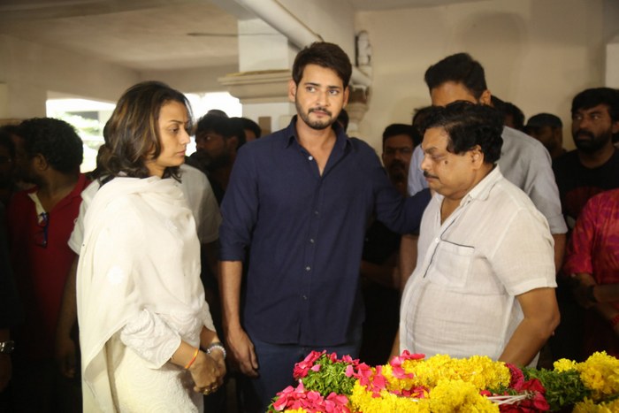Mahesh Babu Mahesh Babu,Victory Venkatesh,Manchu Manoj,B Jaya,director B Jaya,Director B Jaya passed away,B Jaya dead,B Jaya died