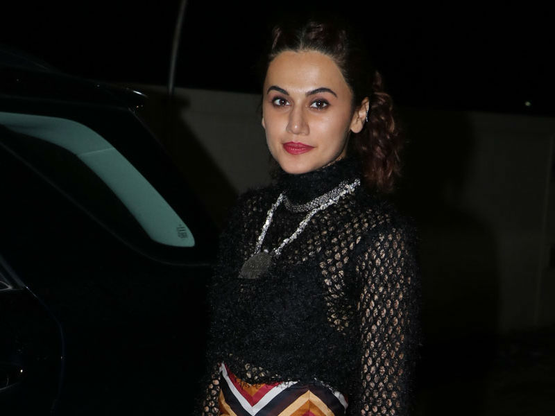 Taapsee Pannu Shraddha Kapoor,Taapsee Pannu,Rajkummar Rao,Yami Gautam,Stree,Stree special screening,Stree special screening pics,Stree special screening images,Stree special screening stills,Stree special screening pictures,Stree special screening photos