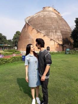 Aayush Sharma and Warina Hussain visit Heritage site in Patna