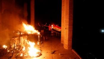 Iraq protests,Iran consulate,Iranian consulate,Basra